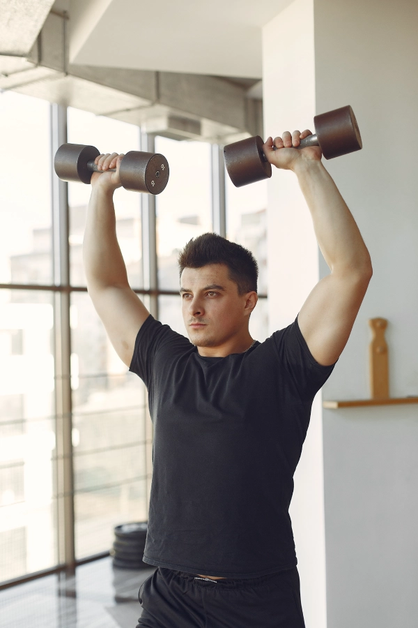 man-exercising-in-gym